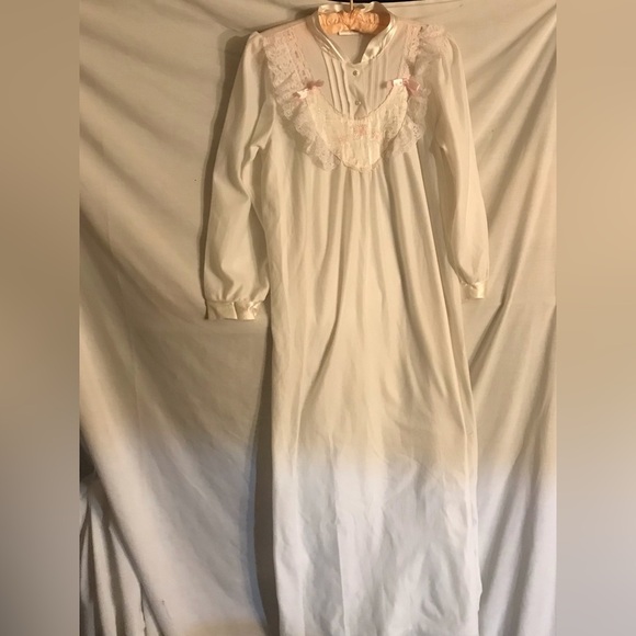 Vintage Ashley Taylor Ankle Length Long Nightgown White Pink Ruffle Lace size M - Picture 1 of 7